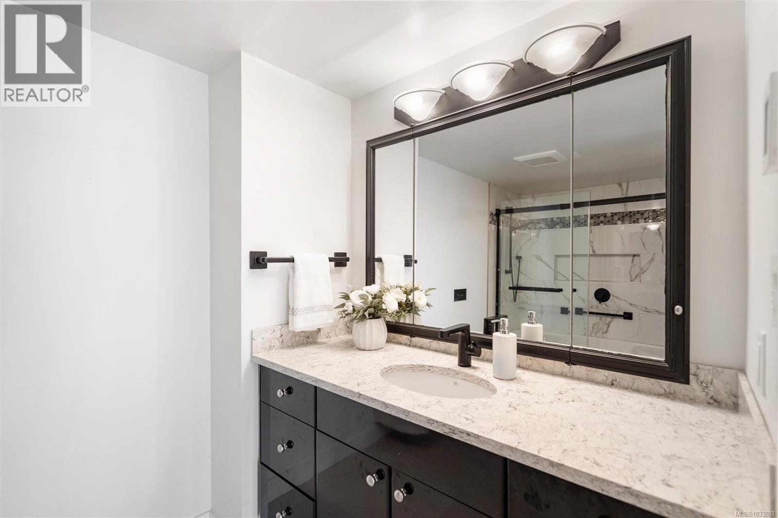 118 2345 Cedar Hill Cross Rd, Oak Bay, British Columbia  V8P 5M8 - Photo 19 - 1033803
