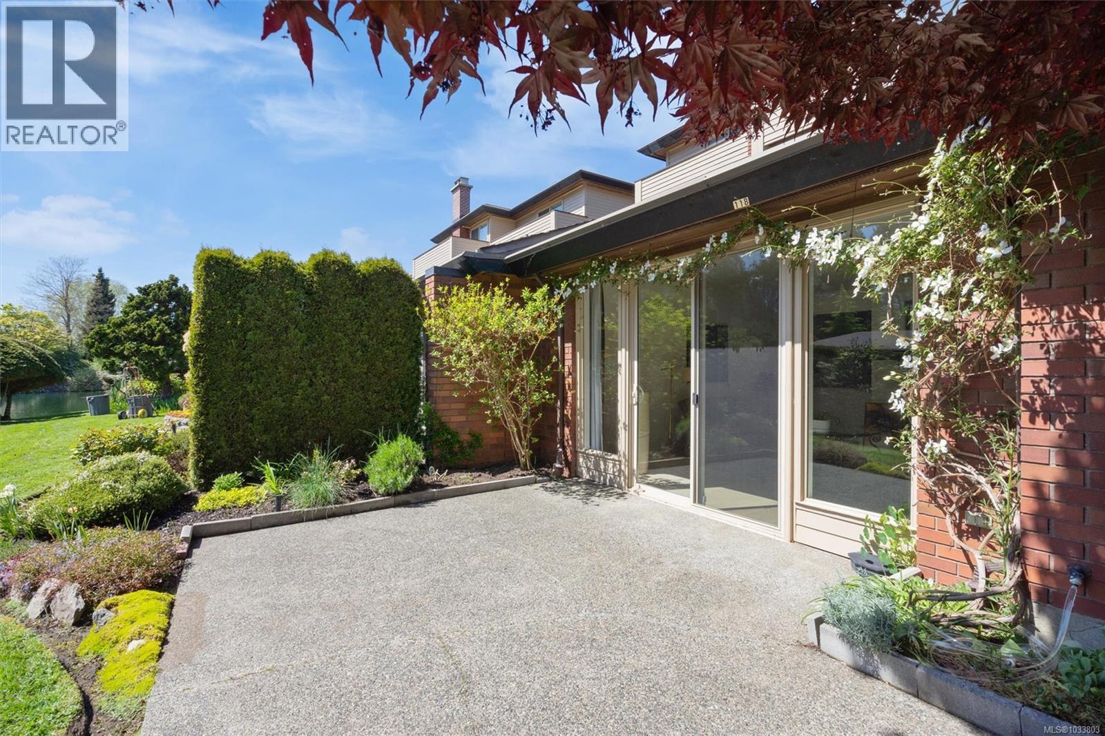 118 2345 Cedar Hill Cross Rd, Oak Bay, British Columbia  V8P 5M8 - Photo 26 - 1033803