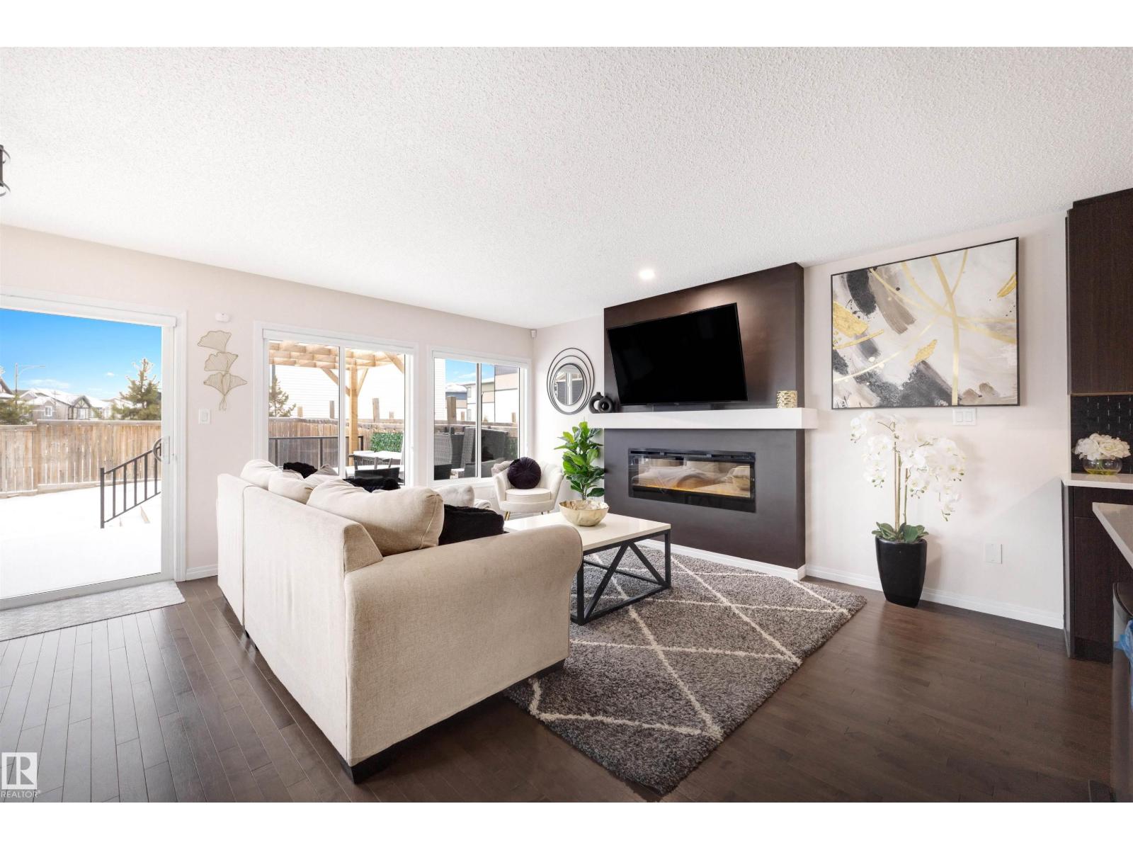 2504 Coughlan Rd Sw, Edmonton, Alberta  T6W 2X8 - Photo 5 - E4484961