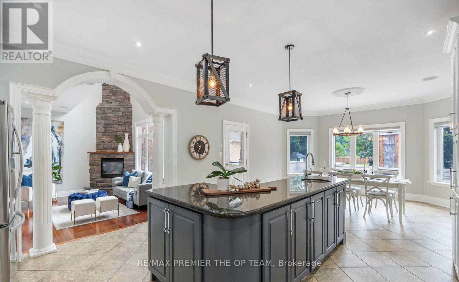 294 Sunset Beach Road, Richmond Hill, Ontario  L4E 3H2 - Photo 18 - N13063972