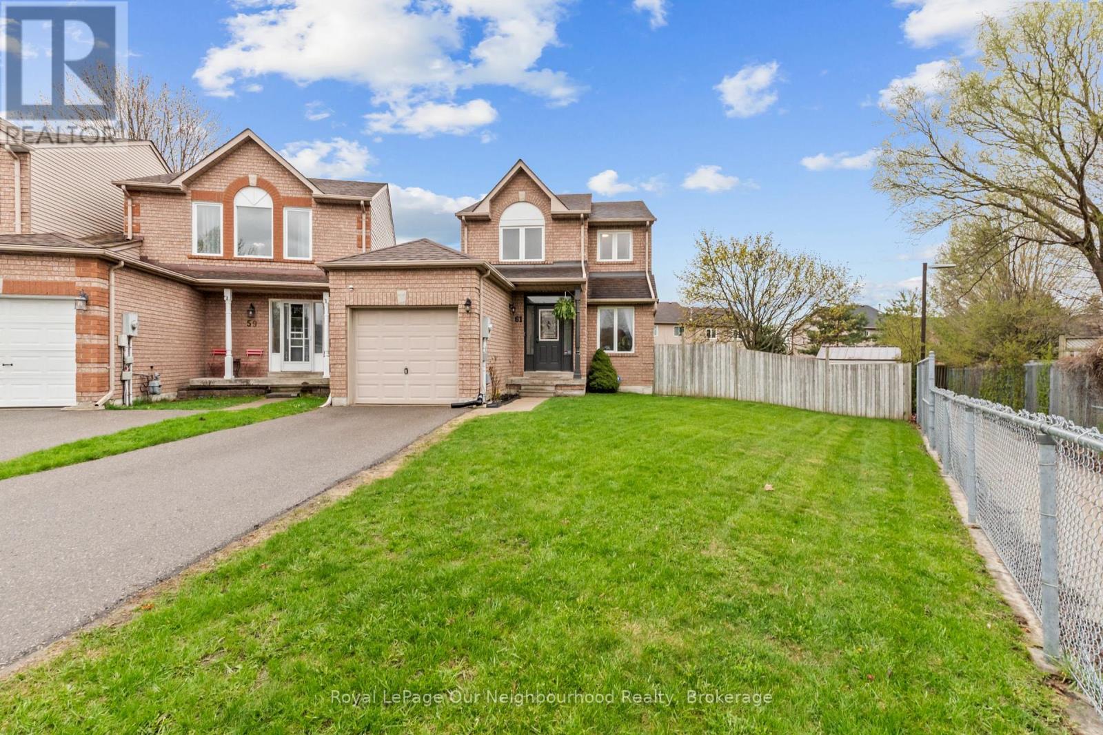 61 Fry Crescent, Clarington, Ontario  L1C 4Y3 - Photo 2 - E12999034