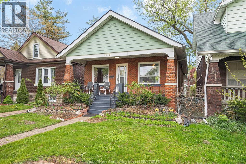 1310 Bruce, Windsor, Ontario