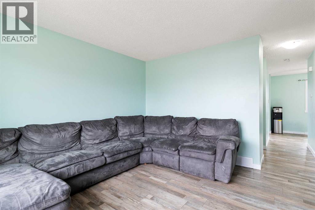 2725 47 Avenue, Lloydminster, Saskatchewan  S9V 1H3 - Photo 7 - A2301334