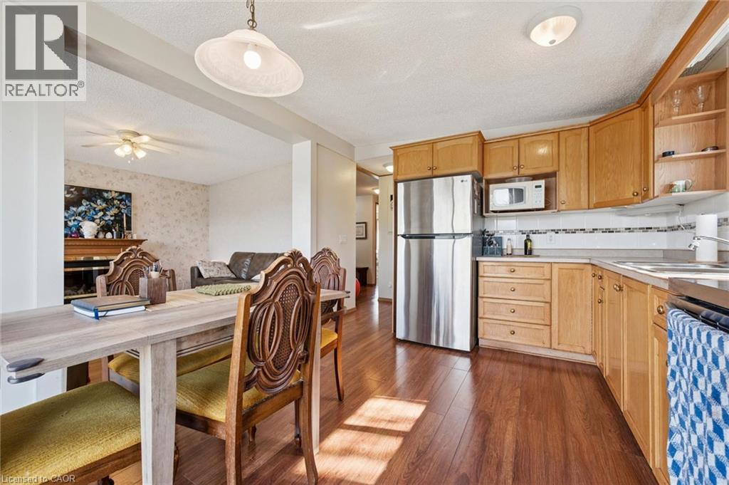 27 Trillium Beach Drive, Puslinch, Ontario  N0B 2J0 - Photo 13 - 40825543
