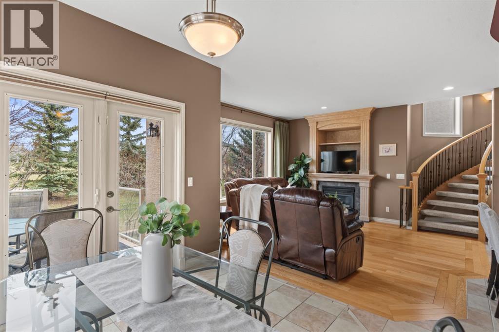 140 Simcoe Close Sw, Calgary, Alberta  T3H 4N3 - Photo 16 - A2305197