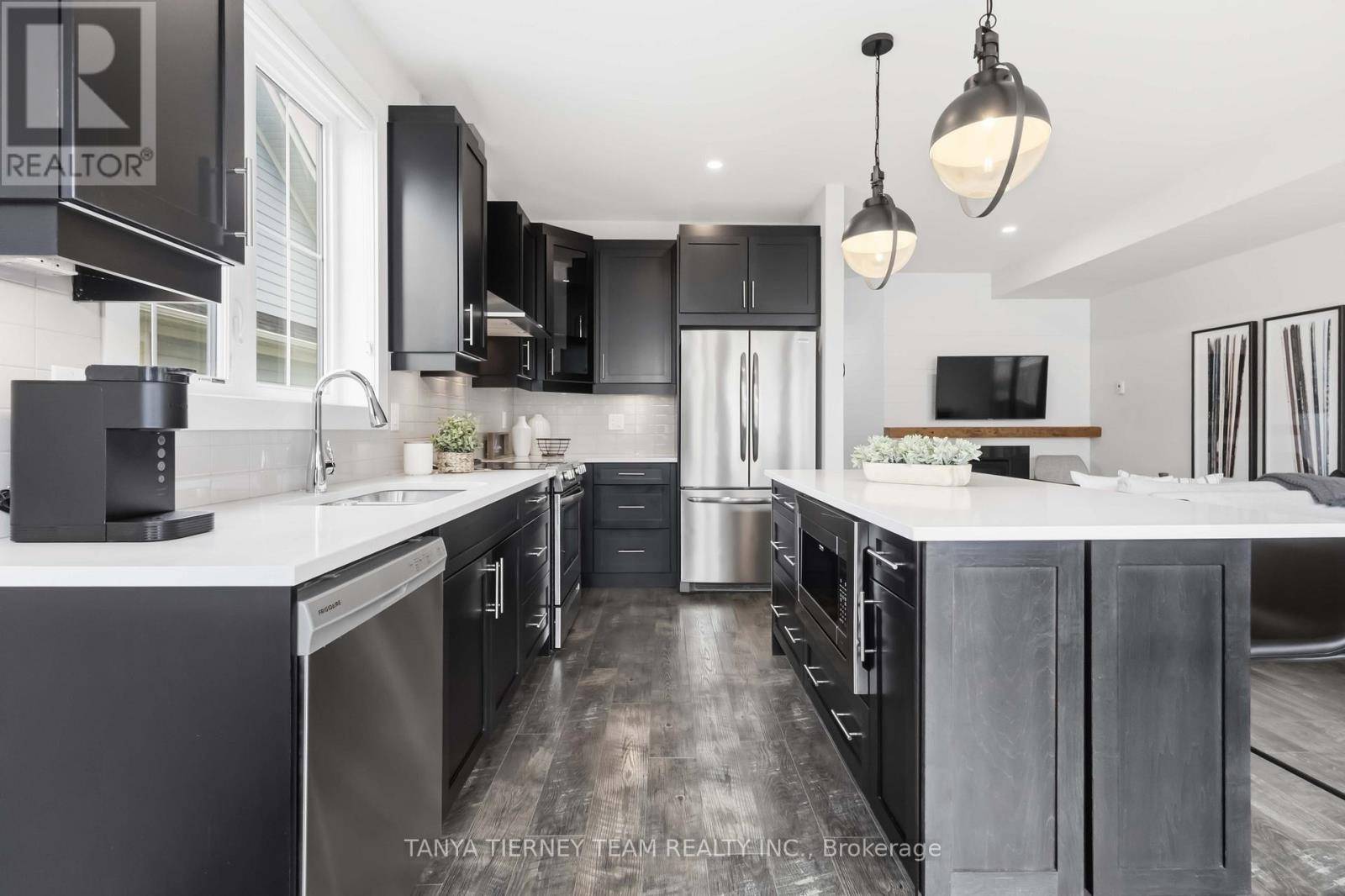 106 Sycamore Street, Blue Mountains, Ontario  L9Y 4E2 - Photo 16 - X13064878