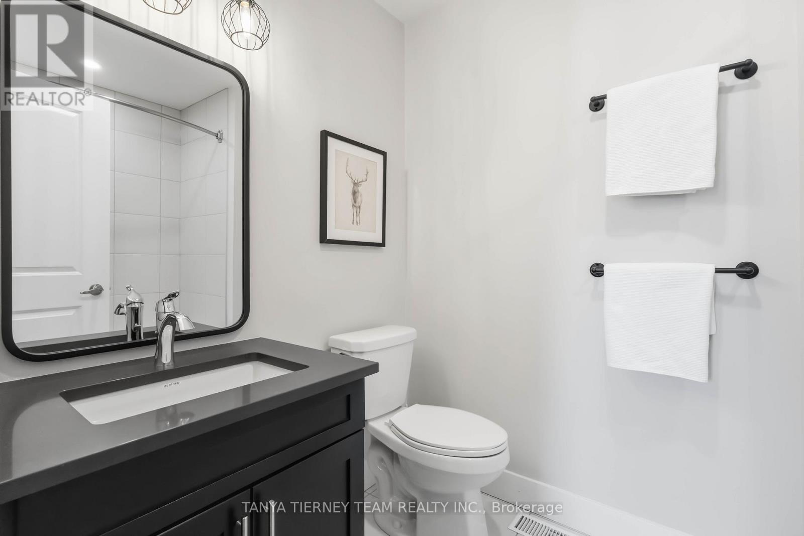 106 Sycamore Street, Blue Mountains, Ontario  L9Y 4E2 - Photo 28 - X13064878