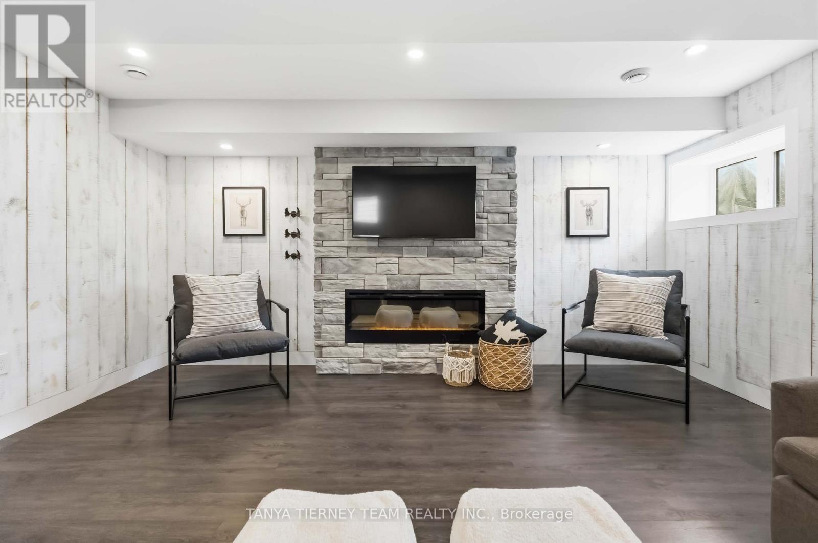 106 Sycamore Street, Blue Mountains, Ontario  L9Y 4E2 - Photo 32 - X13064878