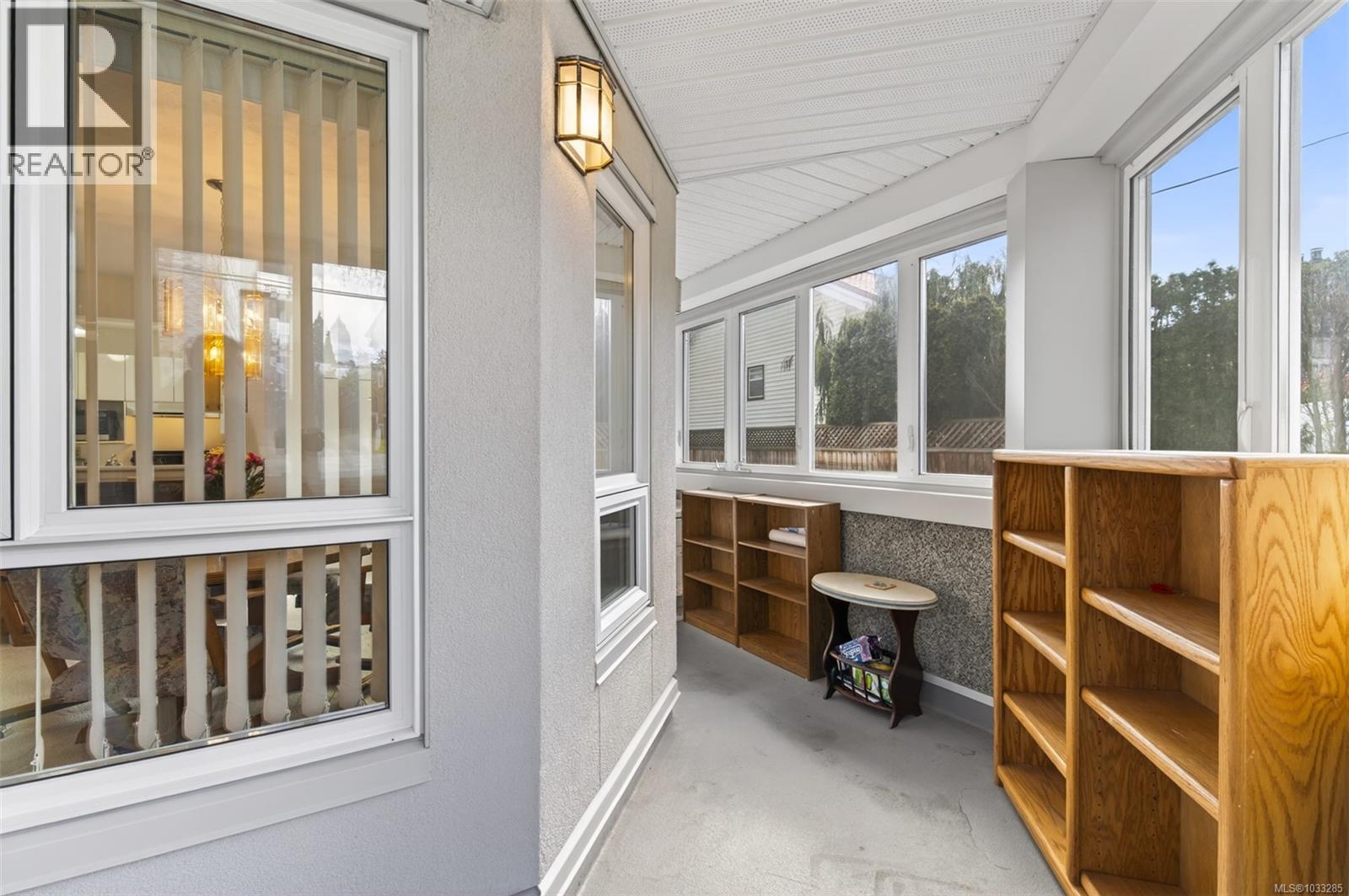 103 1807 Oak Bay Ave, Victoria, British Columbia  V8R 1C1 - Photo 17 - 1033285