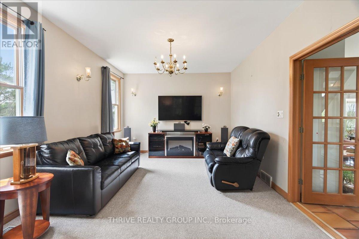 24992 Crinan Line, West Elgin, Ontario  N0L 2P0 - Photo 15 - X13065002