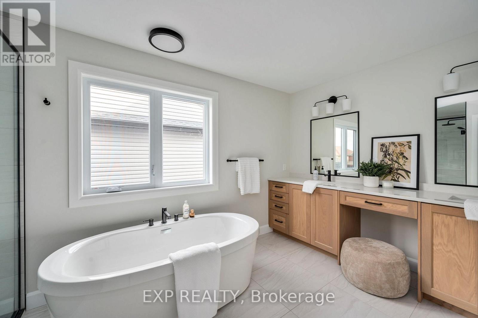 2048 Wickerson Road, London South, Ontario  N6K 5C4 - Photo 25 - X13065022