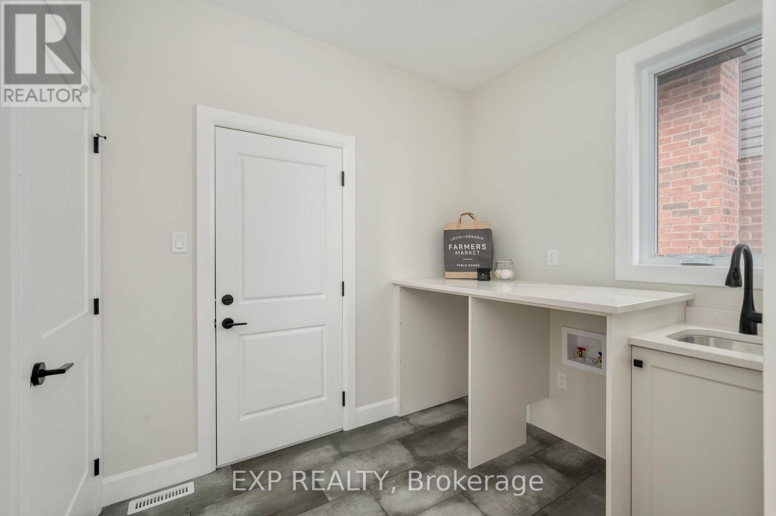 2048 Wickerson Road, London South, Ontario  N6K 5C4 - Photo 30 - X13065022