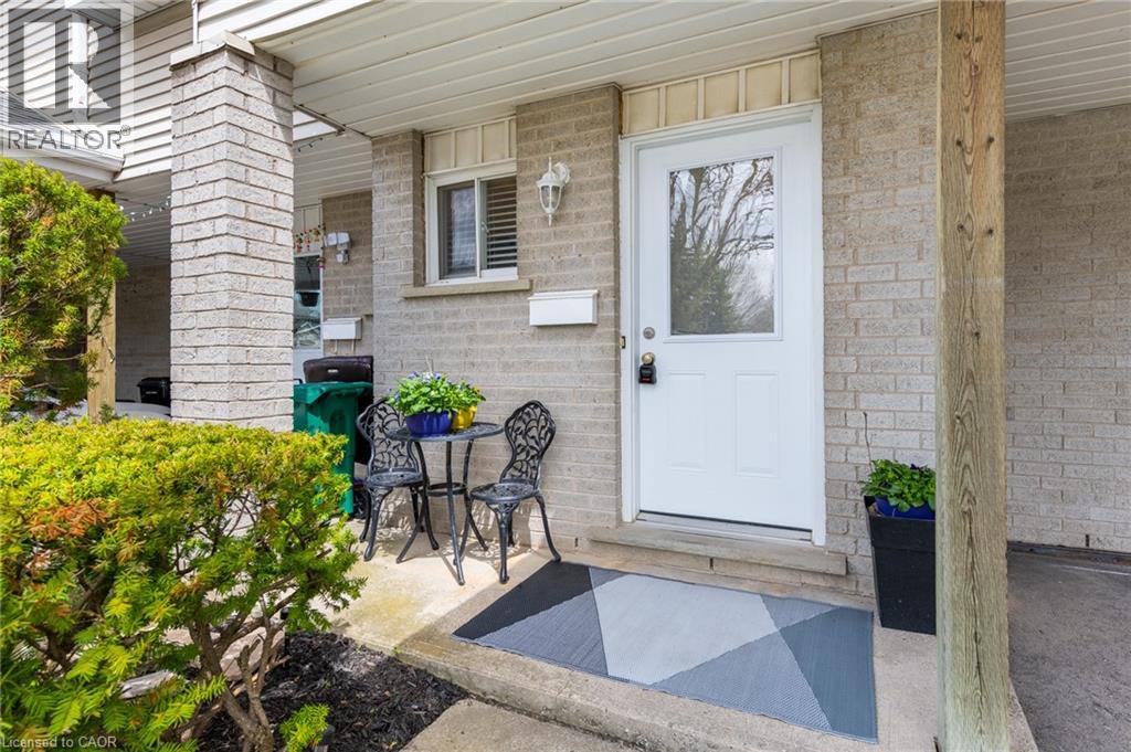125 Sekura Crescent Unit# 19, Cambridge, Ontario  N1R 8B4 - Photo 5 - 40822569
