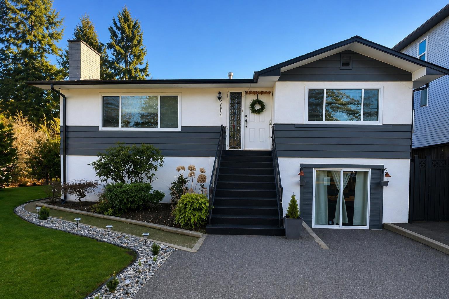 27964 Ledunne Avenue, Abbotsford, British Columbia  V4X 1H5 - Photo 1 - R3092914