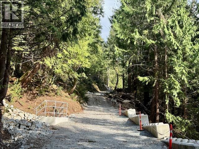 1010 Quarry Lane, Squamish, British Columbia  V8B 1J2 - Photo 8 - R3117766