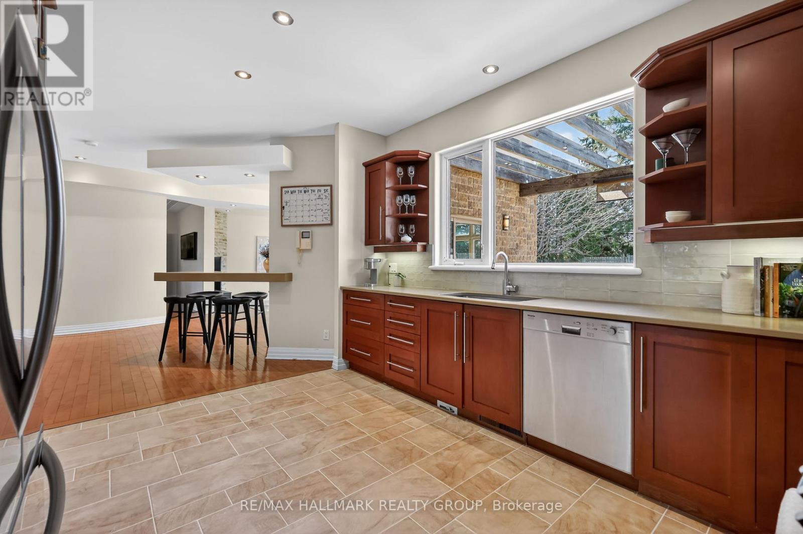 1934 Lenester Avenue, Ottawa, Ontario  K2A 1J9 - Photo 19 - X13065072