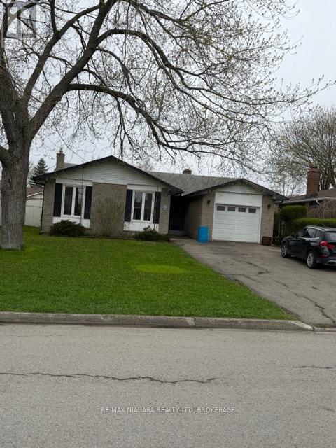 10 Donlea Road, Port Colborne, Ontario  L3K 4W9 - Photo 1 - X13065050