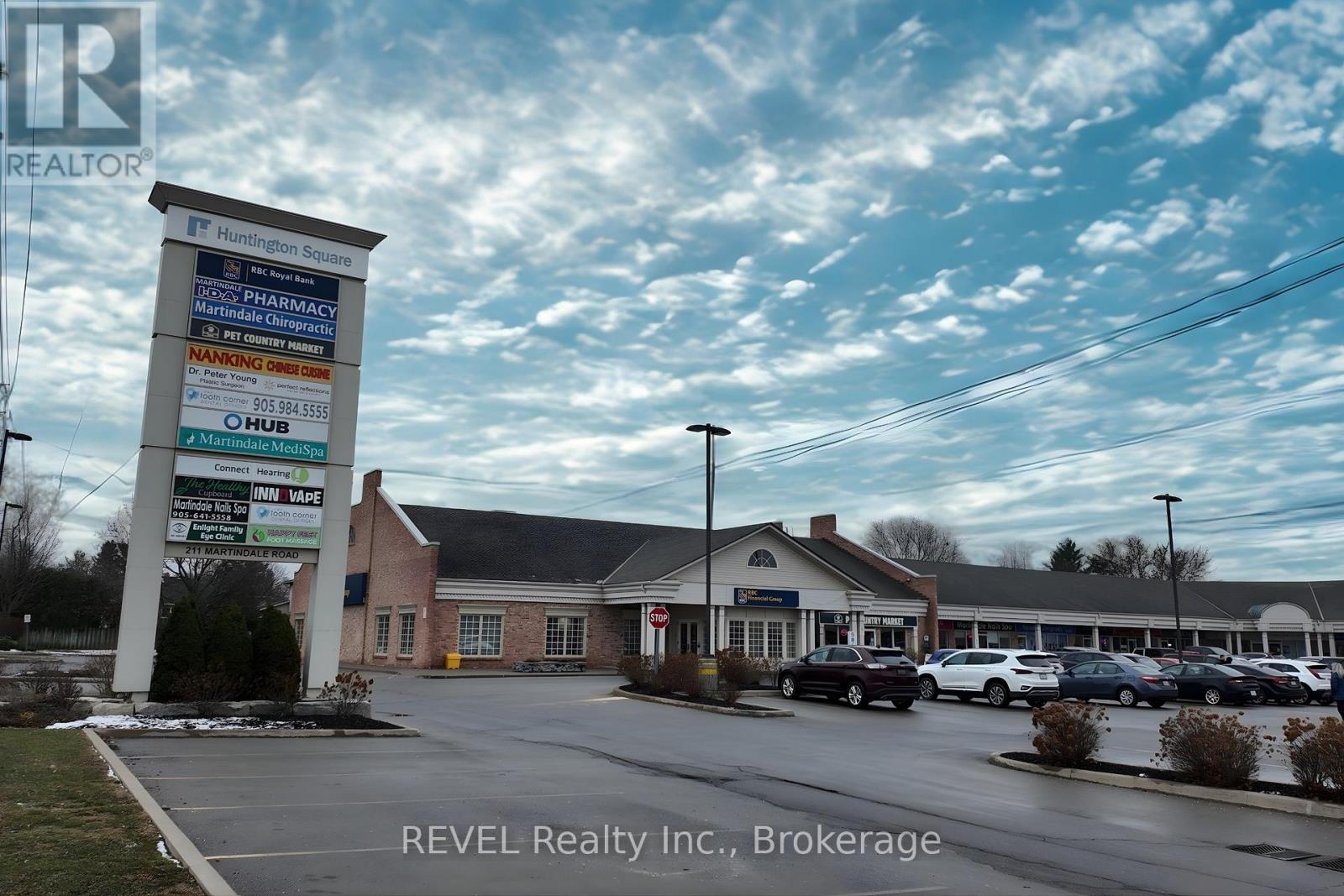 C2 - 211 Martindale Road, St. Catharines, Ontario  L2S 3V7 - Photo 9 - X13065074