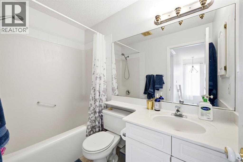 13 Coville Gardens Ne, Calgary, Alberta  T3K 5N8 - Photo 13 - A2303020