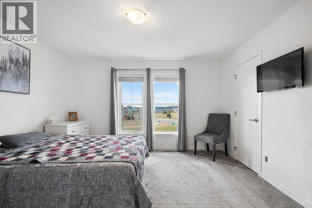 409 South Point Lane SW, Airdrie, Alberta  T4B 5G8 - Photo 20 - A2304977