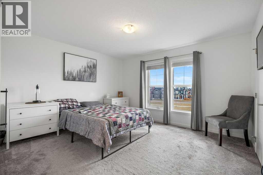 409 South Point Lane SW, Airdrie, Alberta  T4B 5G8 - Photo 19 - A2304977