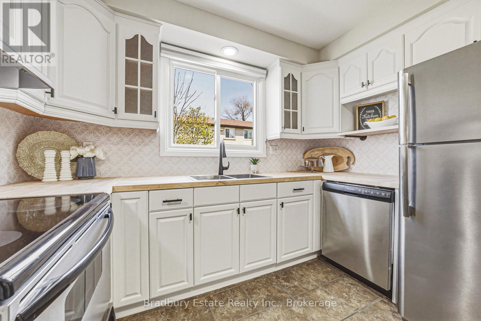 18 - 1450 Sixth Line, Oakville, Ontario  L6H 1X7 - Photo 7 - W13065080