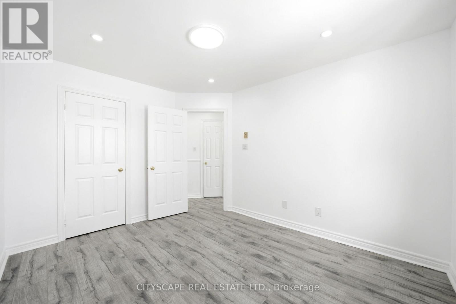 759 Midland Avenue, Toronto, Ontario  M1K 4E5 - Photo 11 - E12792386