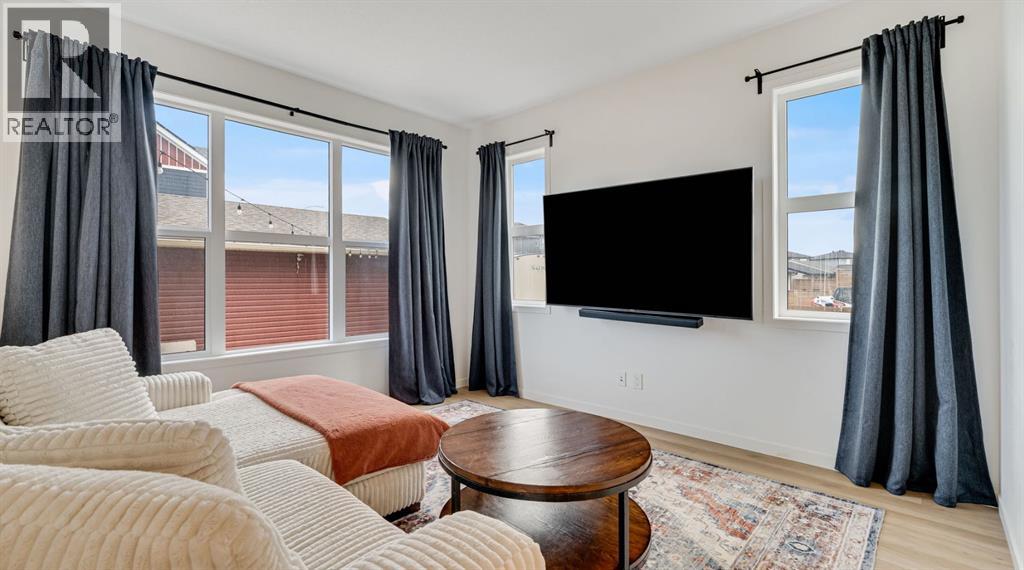 995 Mahogany Boulevard Se, Calgary, Alberta  T3M 2T4 - Photo 13 - A2306456