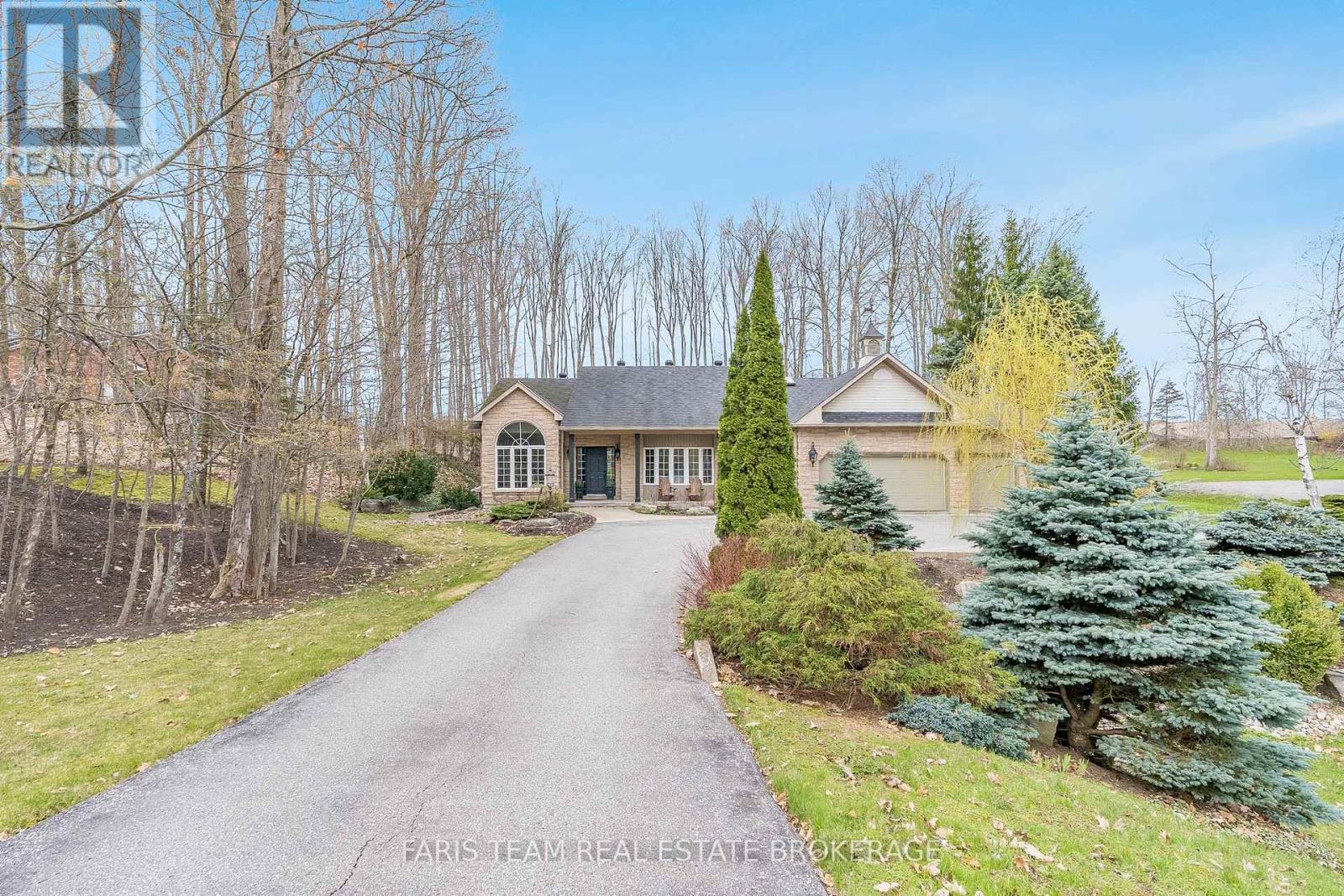 1986 FOREST VALLEY DRIVE, Innisfil, Ontario