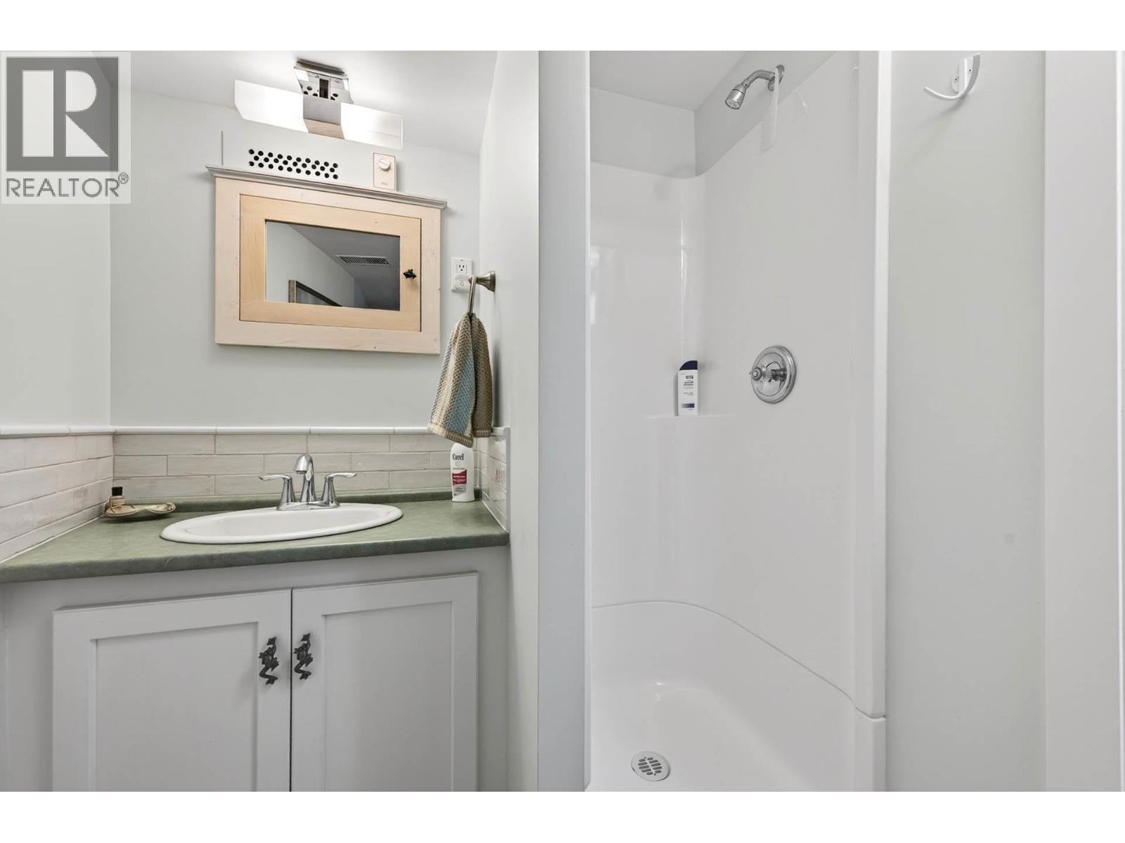1052 Todd Road, Kamloops, British Columbia  V2C 5B2 - Photo 34 - 10385518
