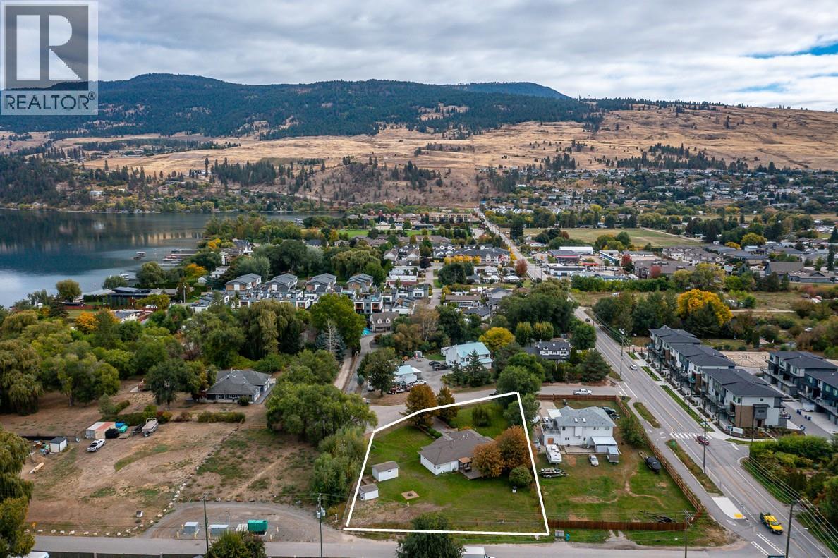 11530 Turtle Bay Court, Lake Country, British Columbia  V4V 1X9 - Photo 5 - 10385449