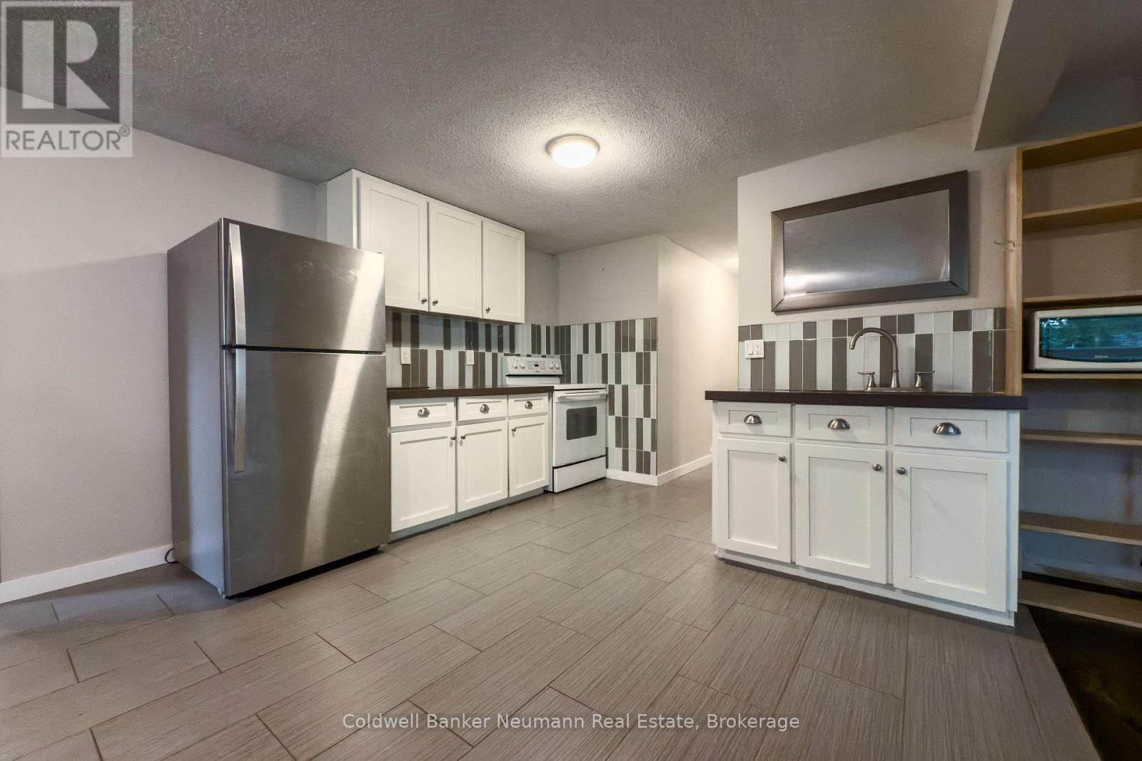 Lower - 723 Scottsdale Drive, Guelph (Kortright West), Ontario  N1G 3P3 - Photo 3 - X13064932