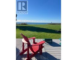 43 BLUFFS ROAD, Clarington, Ontario