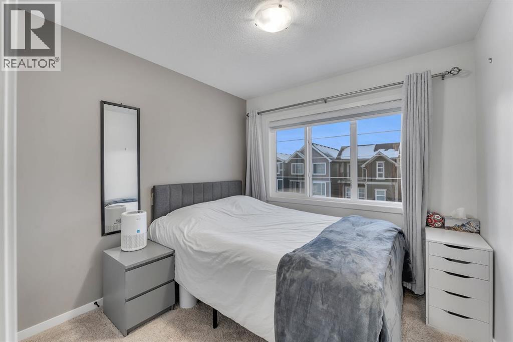 128 Seton Villas Se, Calgary, Alberta  T3M 3L9 - Photo 25 - A2305135