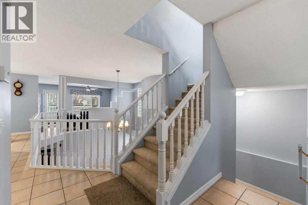 14950 Mt Mckenzie Drive Se, Calgary, Alberta  T2Z 2L4 - Photo 14 - A2305594