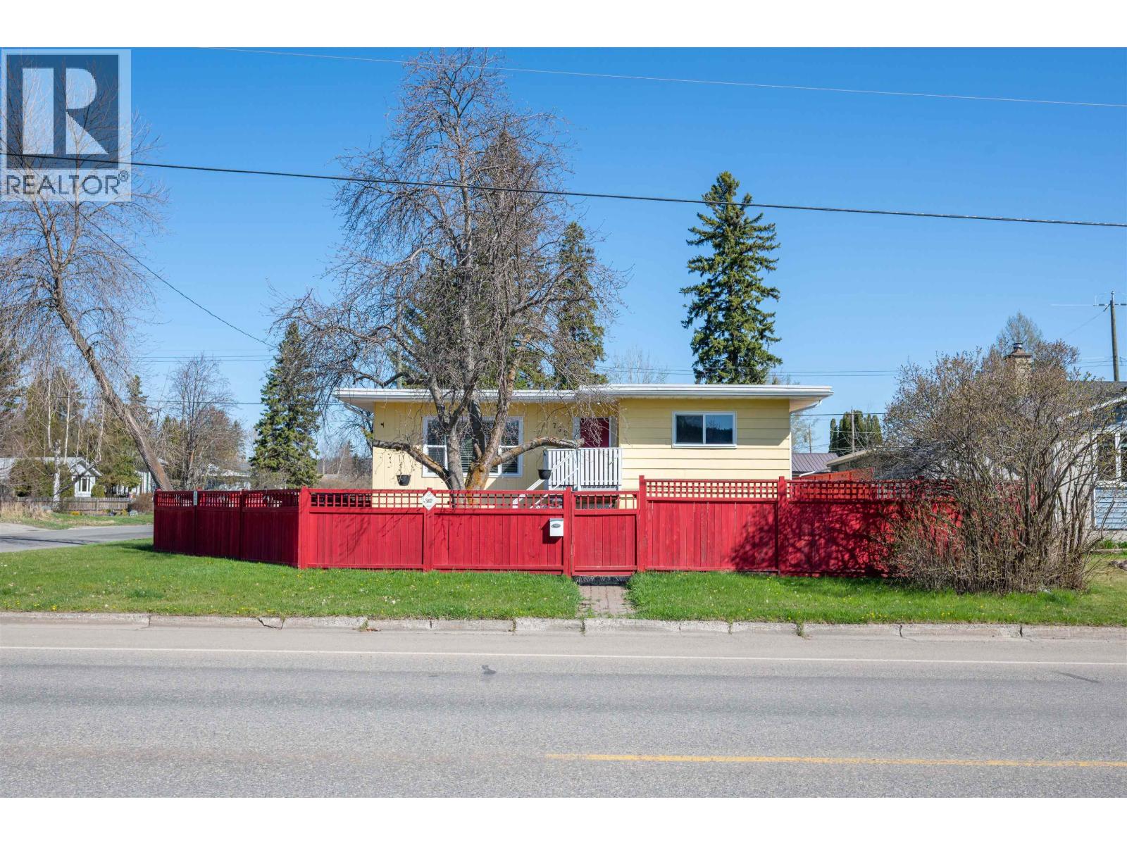 792 20th Avenue, Prince George, British Columbia  V2L 4A1 - Photo 5 - R3117956