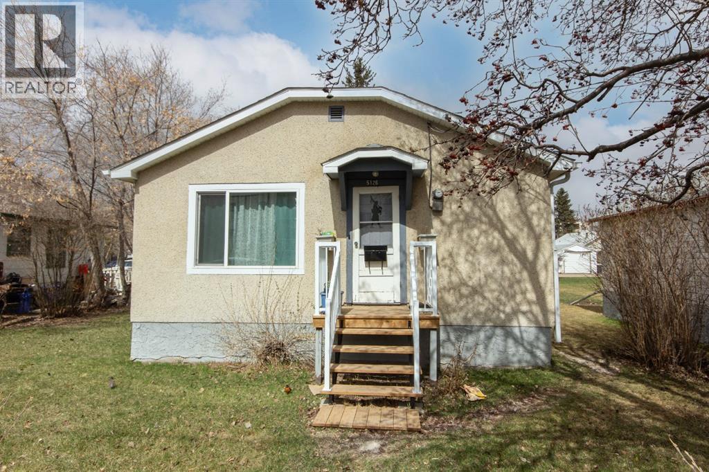 5126 37 Street, Red Deer, Alberta  T4N 0V8 - Photo 1 - A2304631