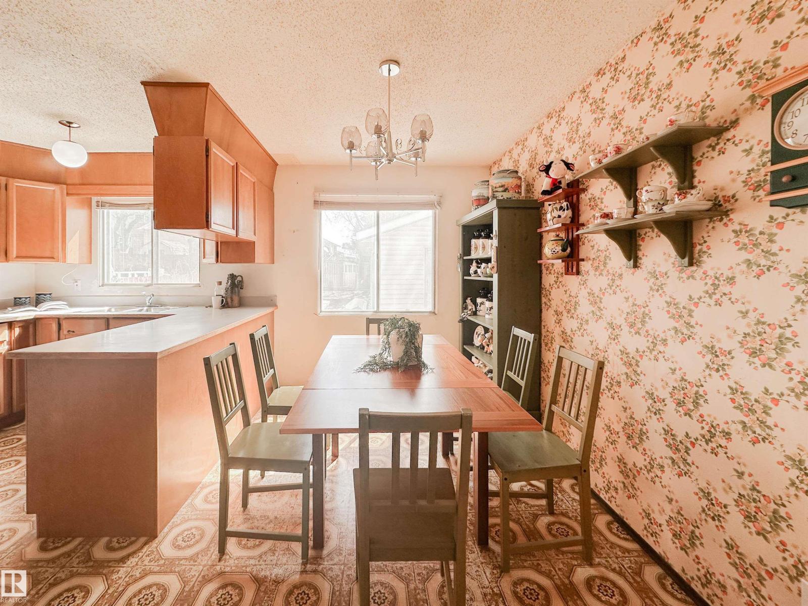 1 Forest Dr, St. Albert, Alberta  T8N 1W9 - Photo 11 - E4484973