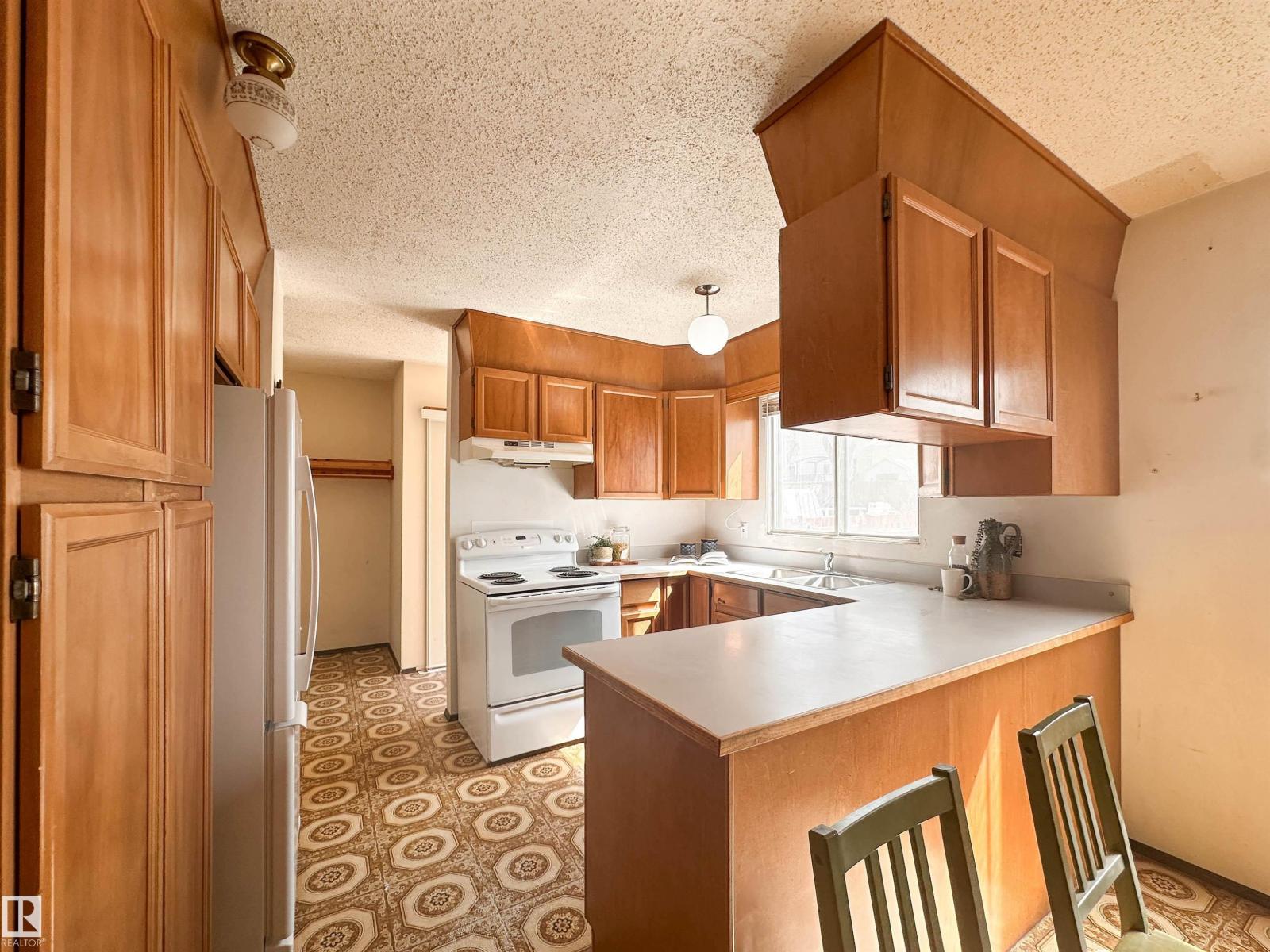 1 Forest Dr, St. Albert, Alberta  T8N 1W9 - Photo 13 - E4484973