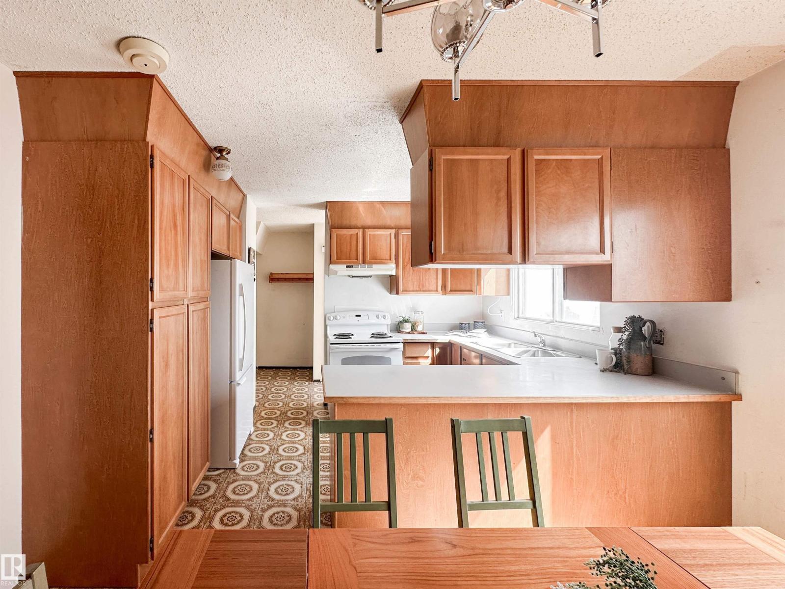 1 Forest Dr, St. Albert, Alberta  T8N 1W9 - Photo 14 - E4484973