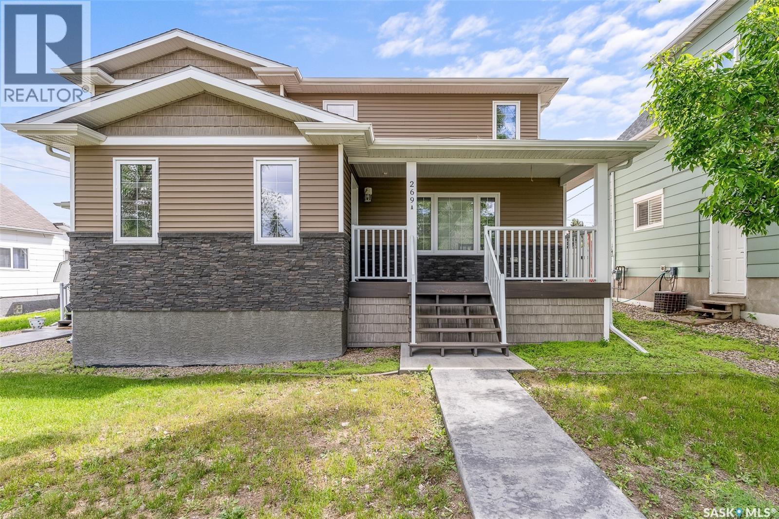 A 269 High STREET E, moose jaw, Saskatchewan