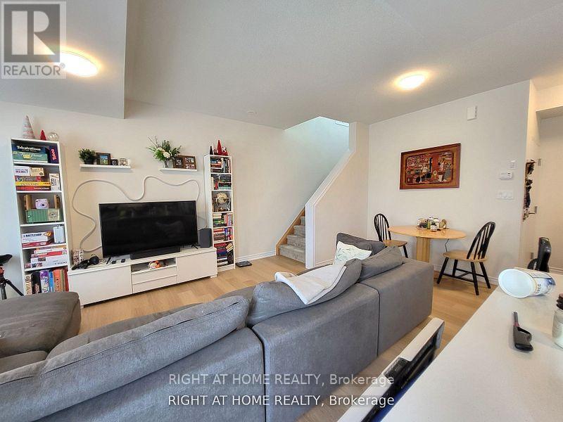 7 - 490 Beresford Path, Oshawa, Ontario  L1H 3E1 - Photo 12 - E12884584