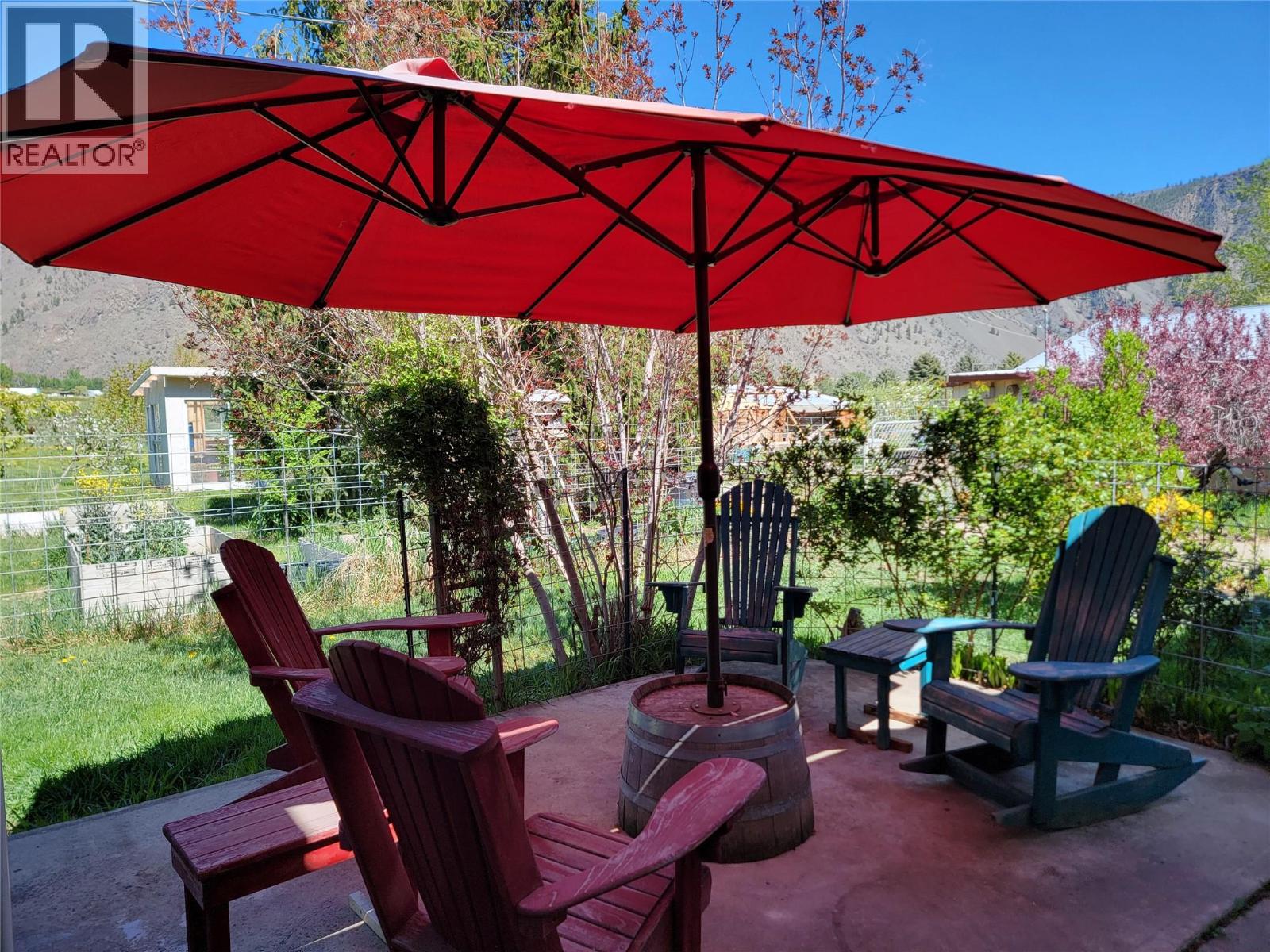 2626 Highway 3, Keremeos, British Columbia  V0X 1N5 - Photo 14 - 10385400