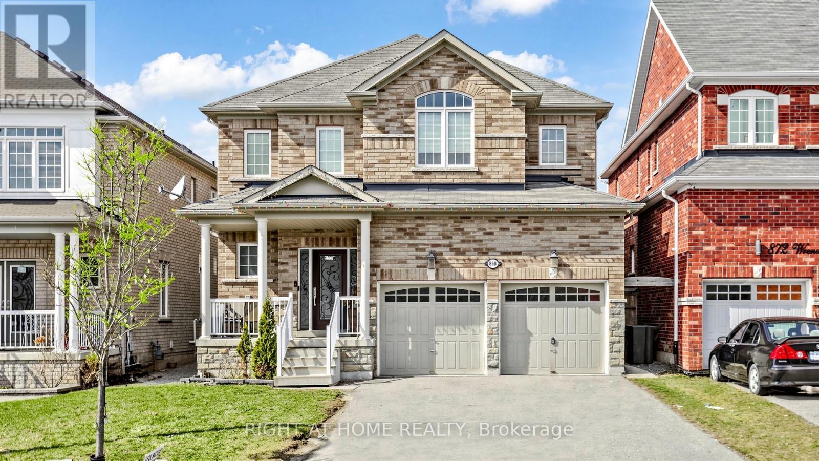 868 WRENWOOD DRIVE, Oshawa, Ontario