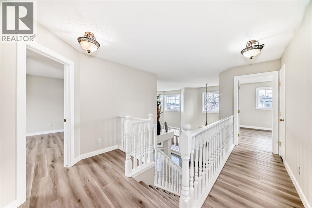 311 Rocky Ridge Cove Nw, Calgary, Alberta  T3G 4K1 - Photo 24 - A2300845