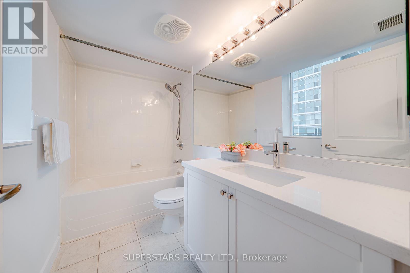 506 - 50 Lynn Williams Street, Toronto, Ontario  M6K 3R9 - Photo 14 - C13065092
