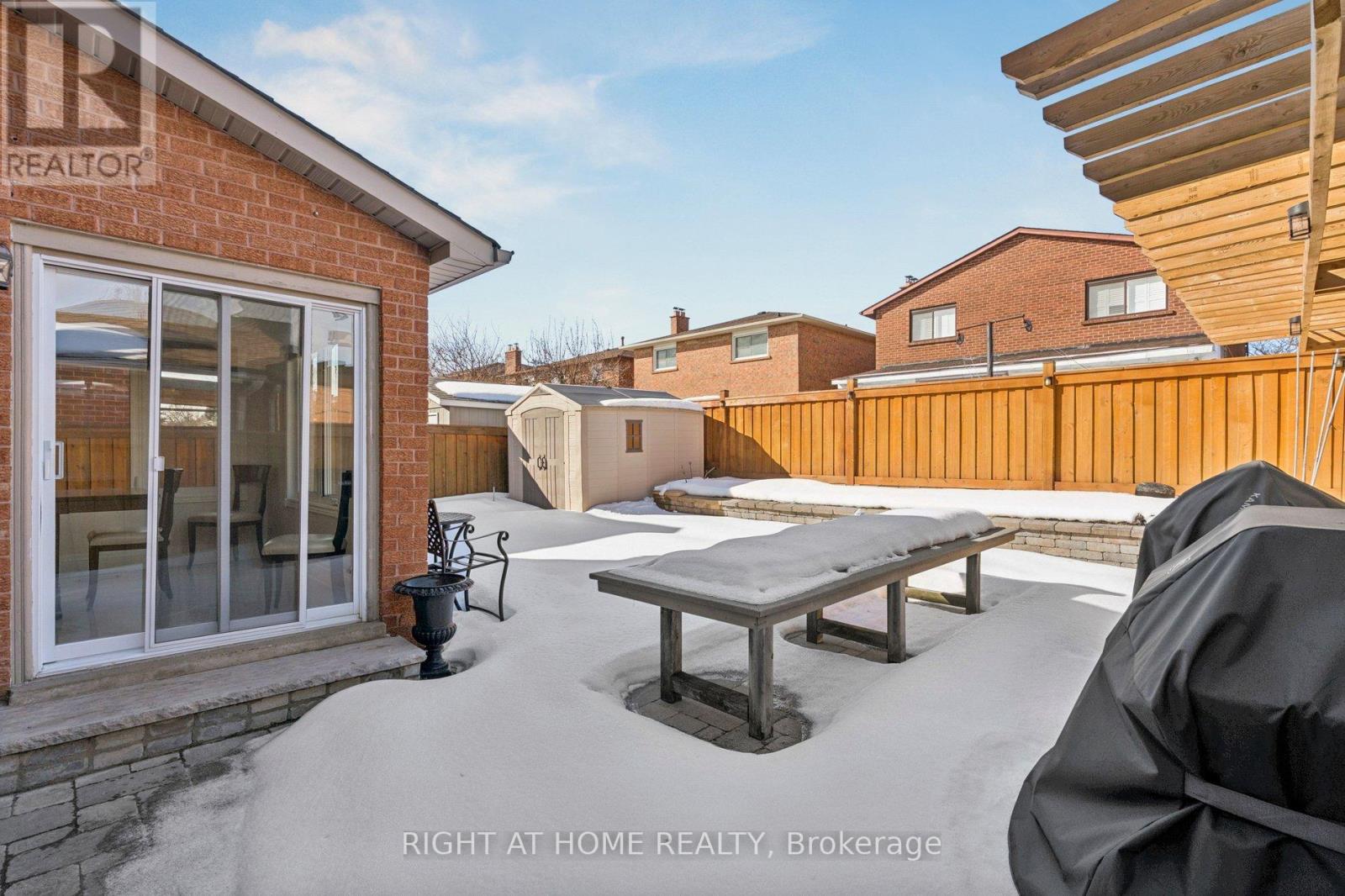 10 Claudia Avenue, Vaughan, Ontario  L4L 6S1 - Photo 41 - N12842528