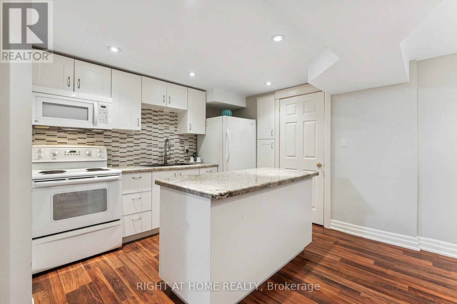 10 Claudia Avenue, Vaughan, Ontario  L4L 6S1 - Photo 35 - N12842528