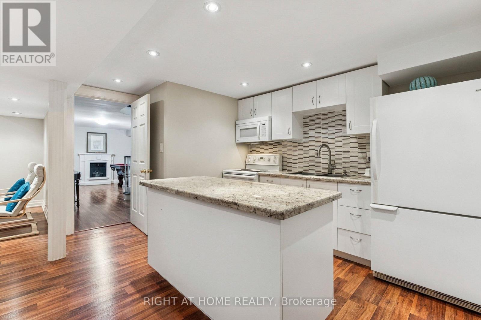 10 Claudia Avenue, Vaughan, Ontario  L4L 6S1 - Photo 36 - N12842528