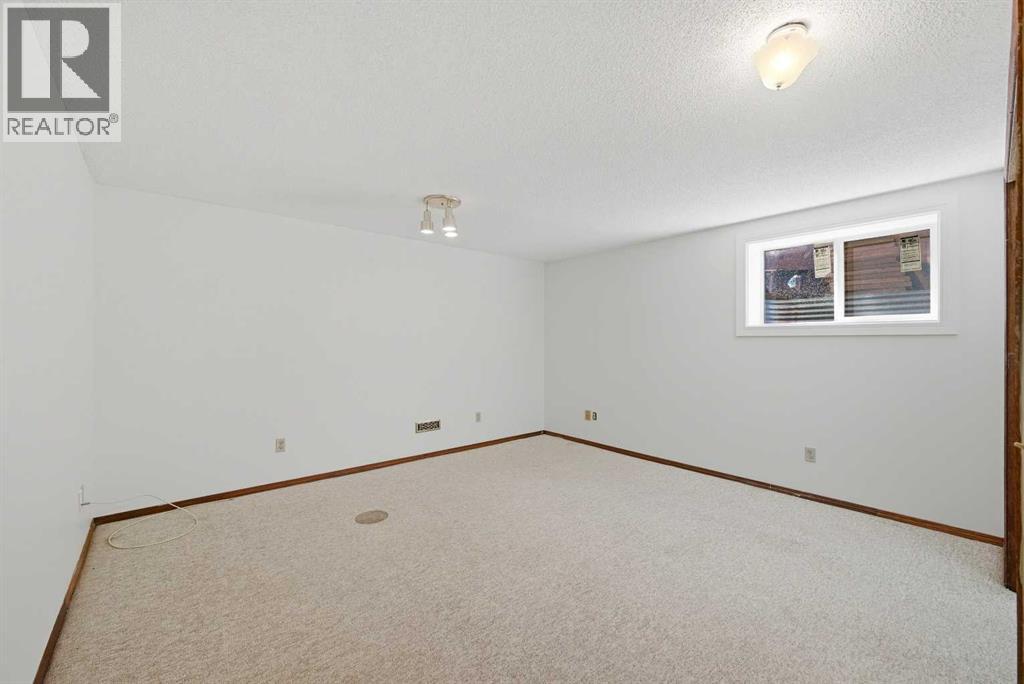92 Whitlock Close Ne, Calgary, Alberta  T1Y 4X3 - Photo 37 - A2305994